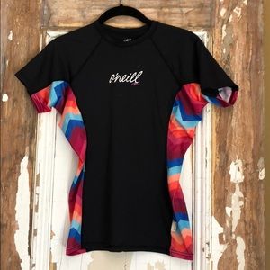 O'Neill Summer 🏄🏻‍♀️ Skins Tee